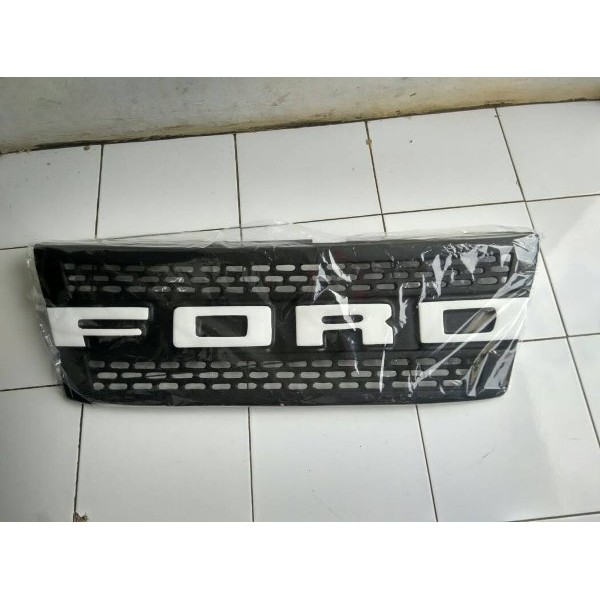 GRILL MOBIL EVEREST 2009 GRILL MOBIL EVEREST 2010 GRILL MOBIL EVEREST 2011