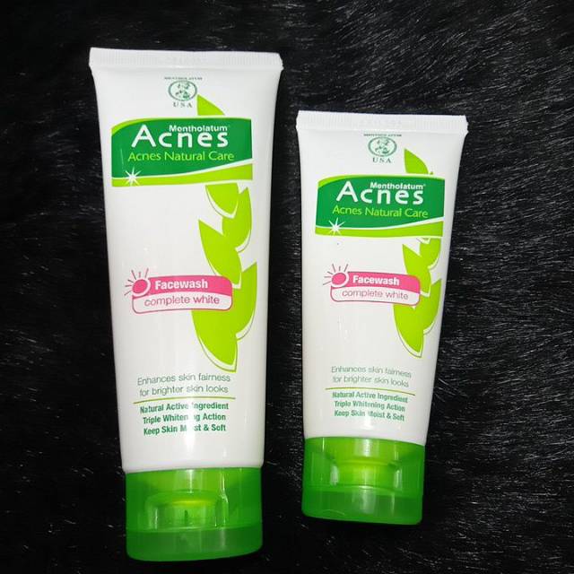 ACNES COMPLETE WHITE FACEWASH