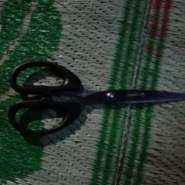 

Peralatan rumah tangga-atk-gunting