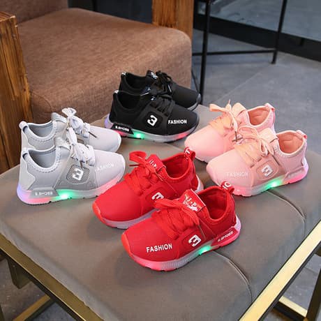  Sepatu  Sneaker LED TROIS Anak Laki laki Perempuan Lampu 