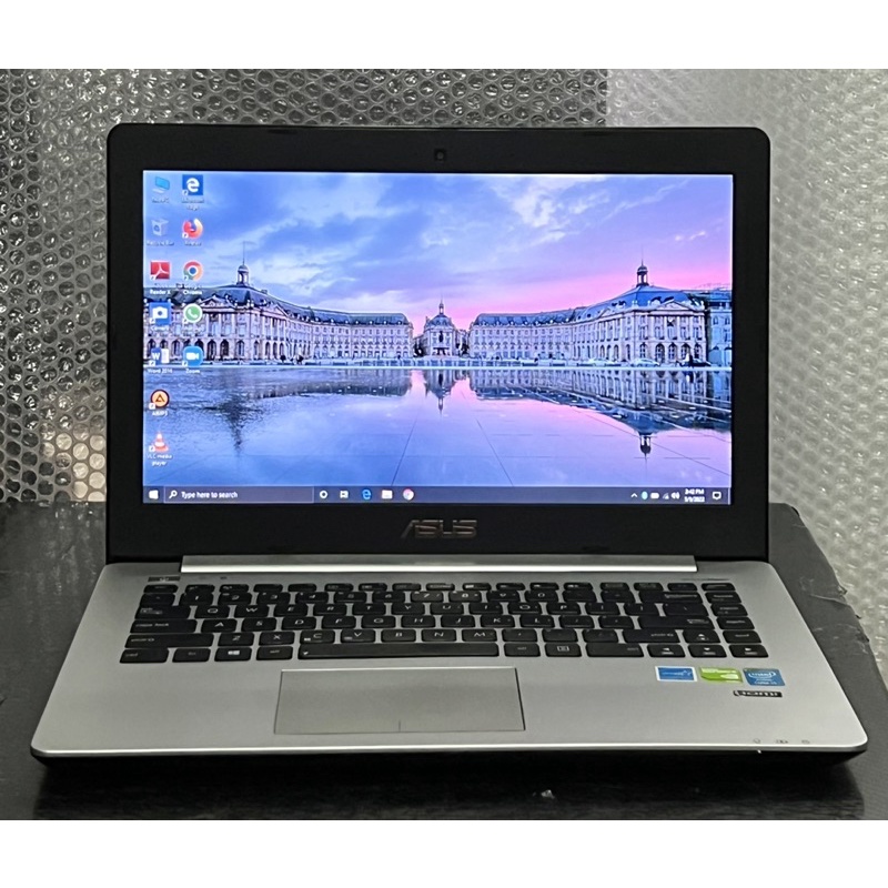 Laptop Asus A451L Core i5-4200U SSD NVIDIA GT740M 2GB-64bit Layar 14inch Second