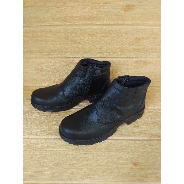 Sepatu Sefti Kulit Asli. Sepatu septi. Sepatu sefti proyek Kulit Asli