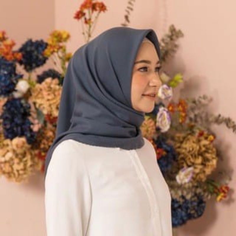 Hijab Segi Empat Laser Cut Bella Squere premium/Kerudung Segi Empat polos lasercut-7