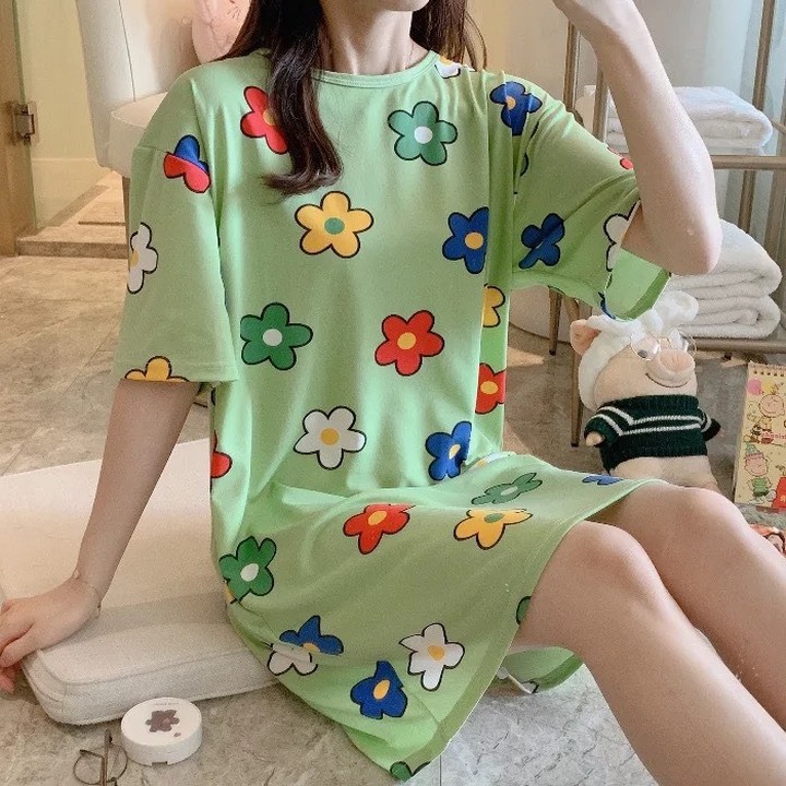 pouch + green spandex dress -Thejanclothes