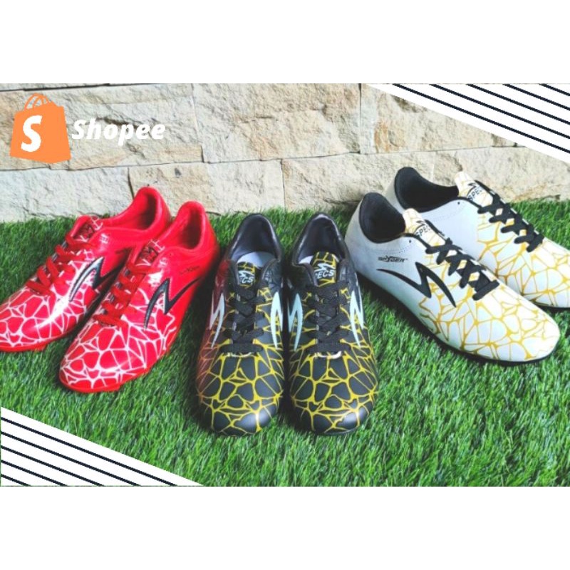 Sepatu Bola Specs Terbaru 2021 Original Warna Hitam Sepatu Bola Specs Spyder Termurah Sepatu Sepak B