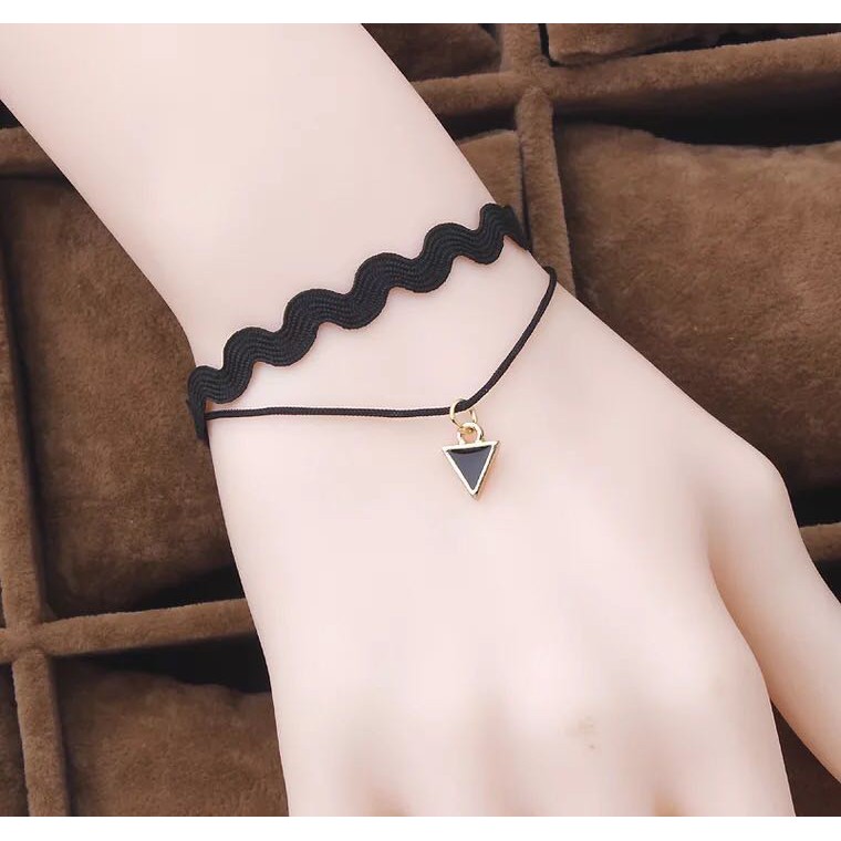 Gelang Multilayer Dengan Liontin Segitiga Gaya Retro Korea Untuk Wanita