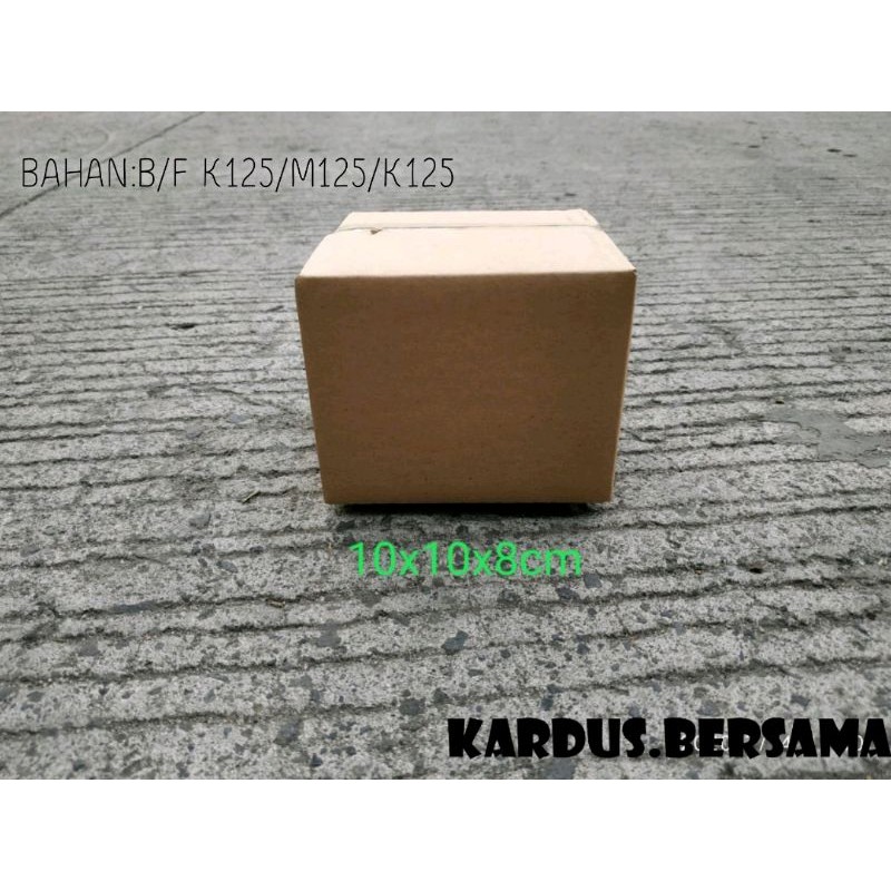 

Kardus Polos UK 10×10×8CM