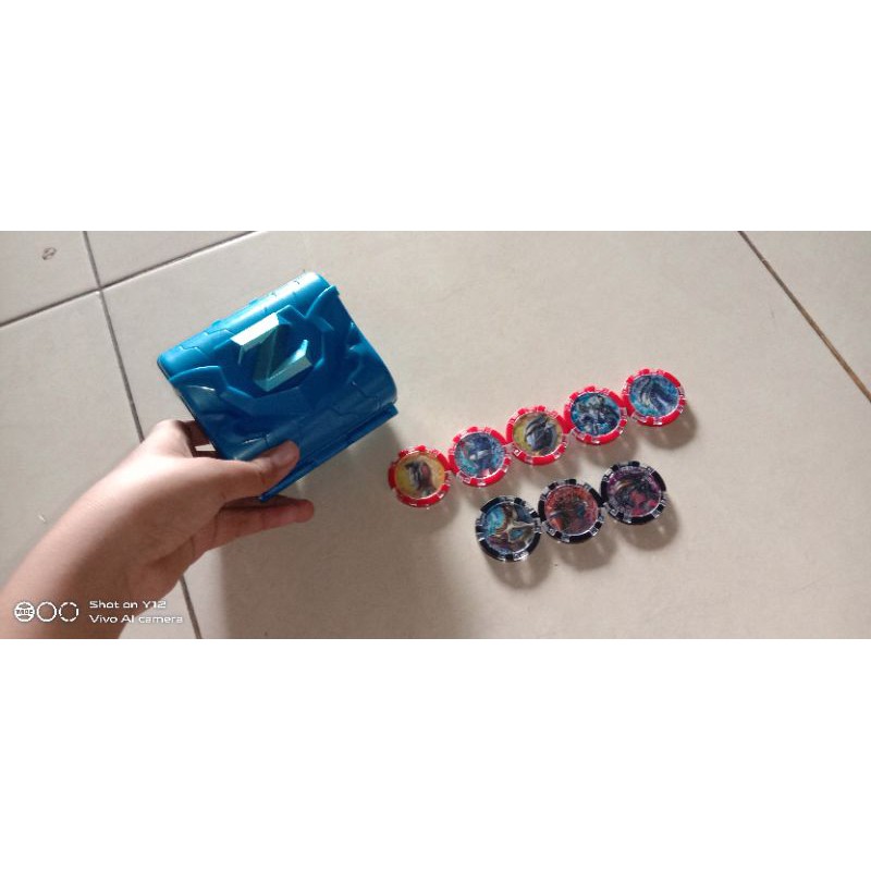 DX Z HOLDER ULTRAMAN Z