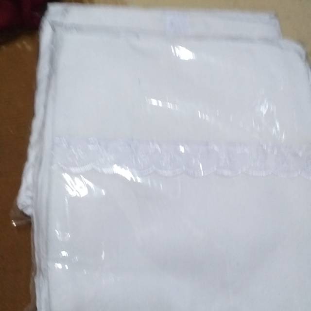 Mukena terusan putih polos