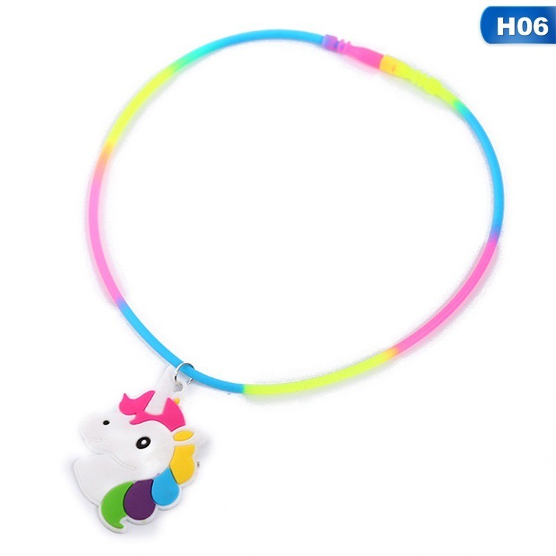 Kalung Unicorn Bahan Silikon PVC Warna Pelangi untuk Hadiah Natal Anak