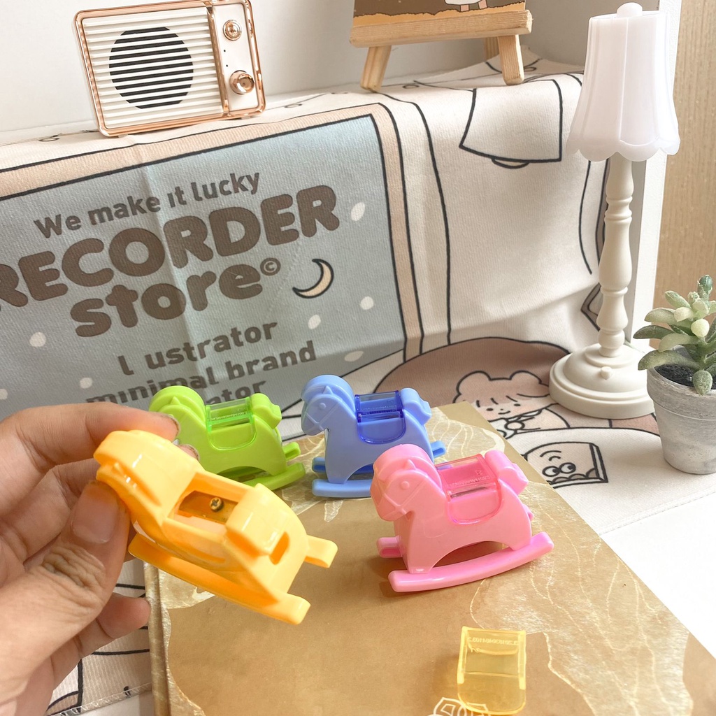 

Rautan kuda / Rautan Pensil mainan koboi koboi Sharpener-Serutan pensil ekstra tajam perlengkapan sekolah Model Unik