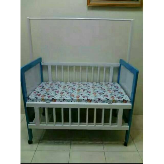 box bayi kayu
