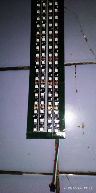 Lampu Strobo 140 cm DC 12 silang