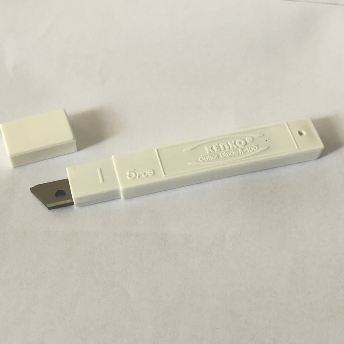 

[Promo] refill isi cutter A 100 KENKO Limited