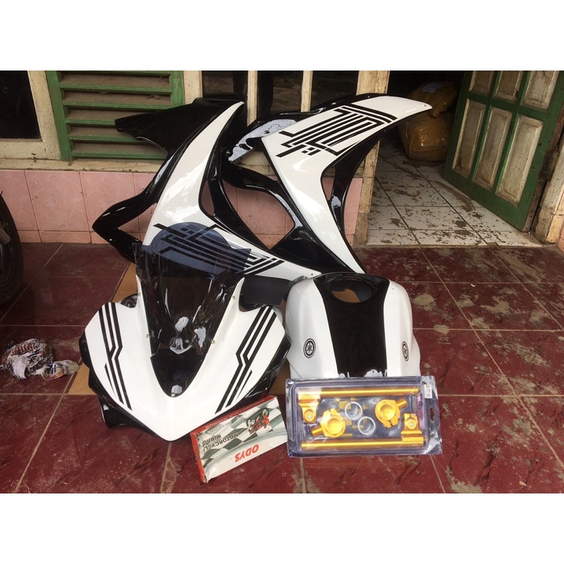 Full set fairing byson model r25