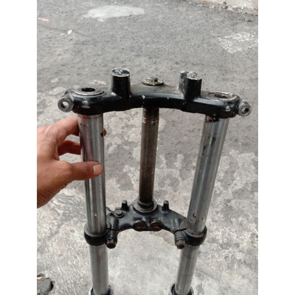 shock shockbreaker suspensi depan peredam kejut depan Yamaha RX-King old lama original