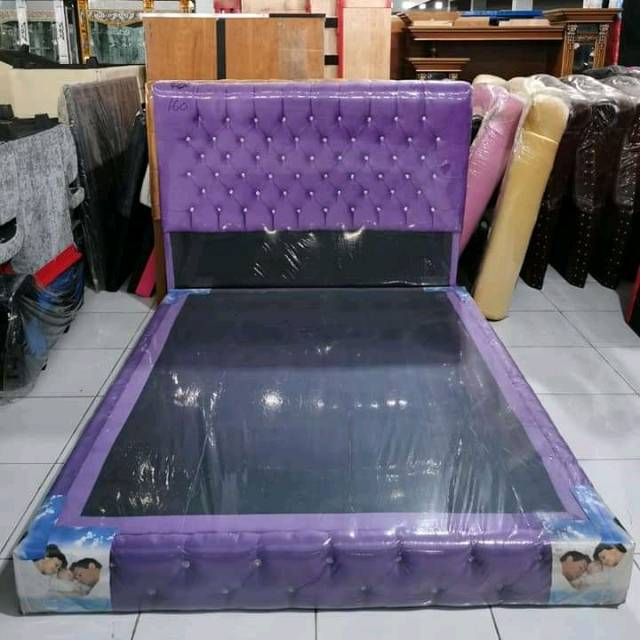 Divan + sandaran bludru uk 160 x 200cm