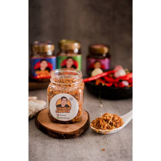 

SERUNDENG TEMPE TERI ORIGINAL / SERUNDENG TEMPE/ SERUNDENG KELAPA 125gram(1kg muat 8 botol)
