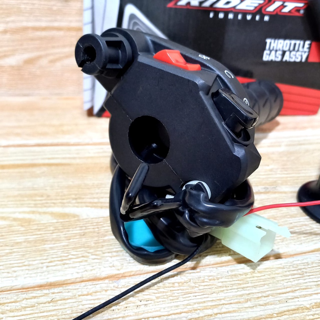 GAS KONTAN KSR SPONTAN RIDE IT NYALA LAMPU PLUS HANDGRIP KAZE SET LENGKAP