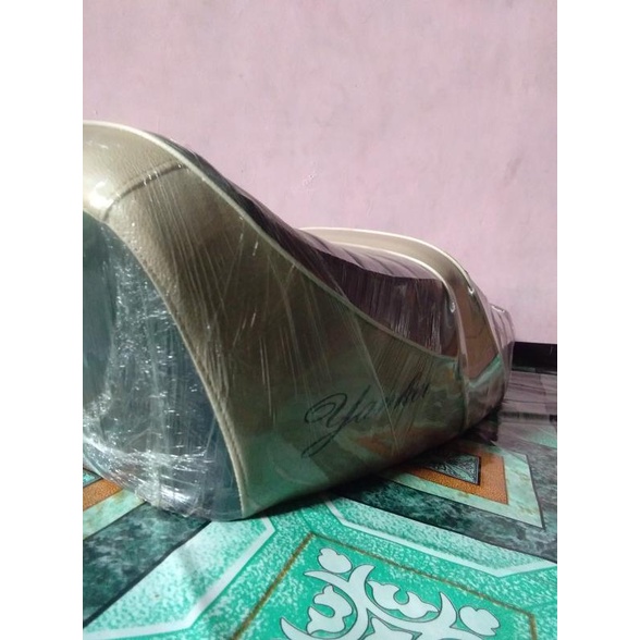 Jok vespa model yankee limited edition