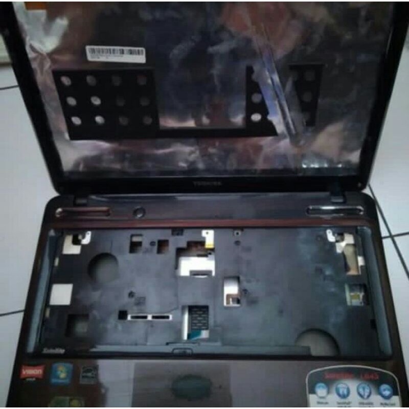 Casing Toshiba L645