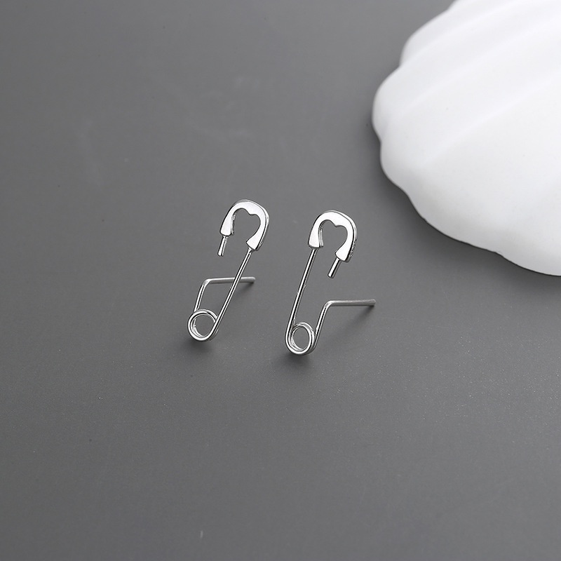 Korean Ins Style Simple Pin Earrings Personality Hip Hop Fashion Cool Cool Handsome Paper Clip Earrings