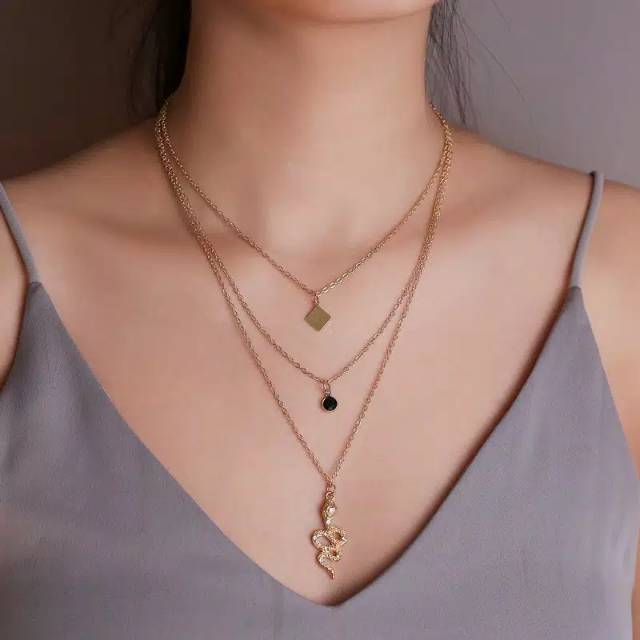 Snake necklace