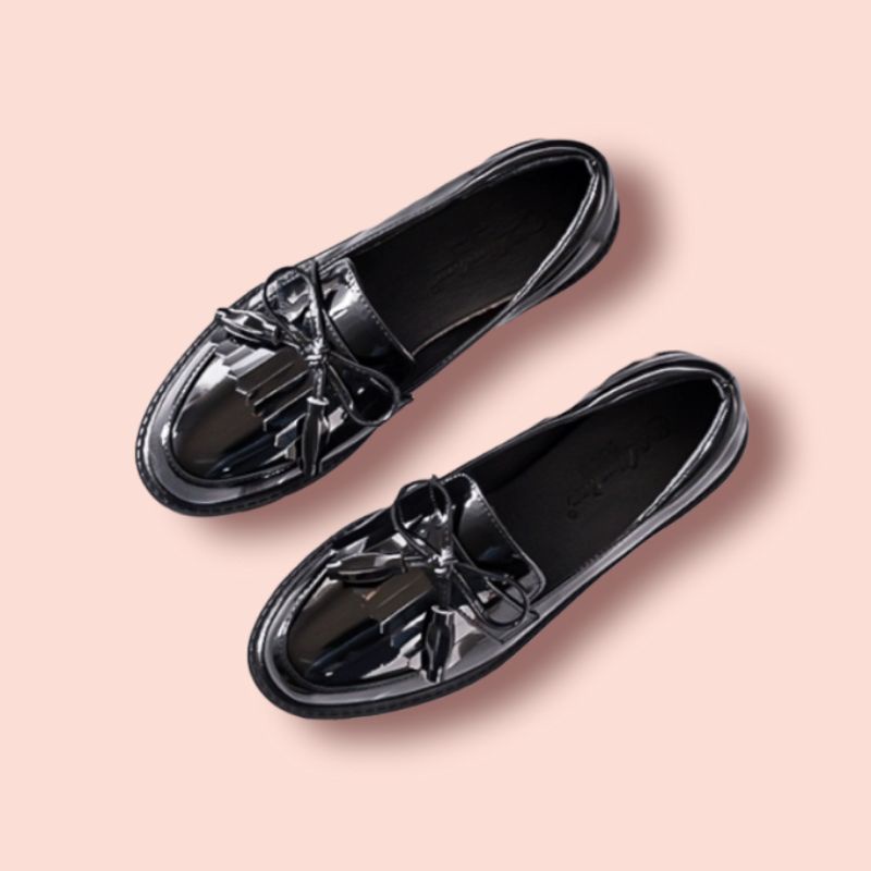 DOCMART POM POM/ Sepatu Wanita / Sepatu Loafers Wanita / Sepatu fashion /Bisa Bayar Di Tempat (Cod)