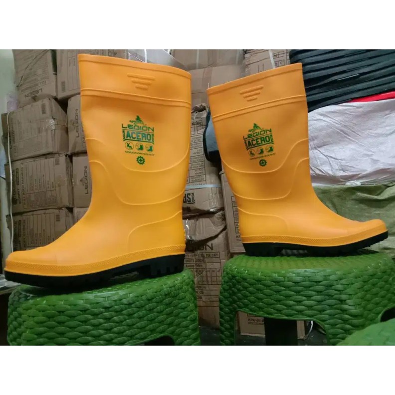 SEPATU BOOT KARET TANPA UJUNG BESI LEGION ACERO