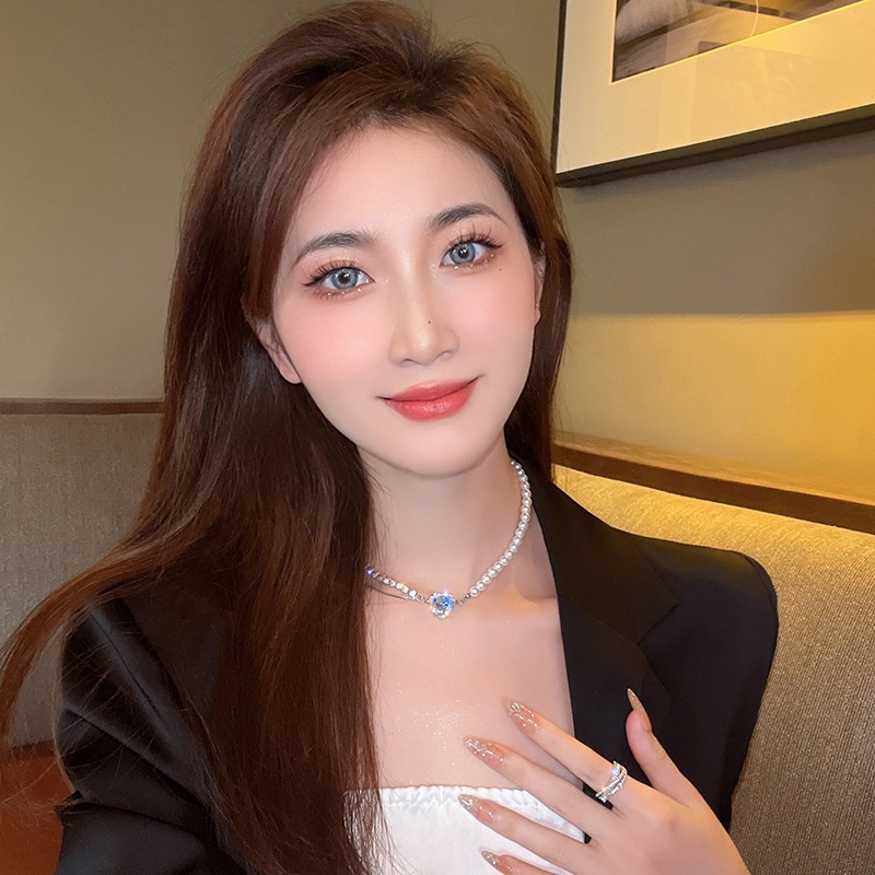 Kalung Mutiara Fadeless Fashion Wanita Korea High-end Bentuk Hati Berlian Liontin Kalung