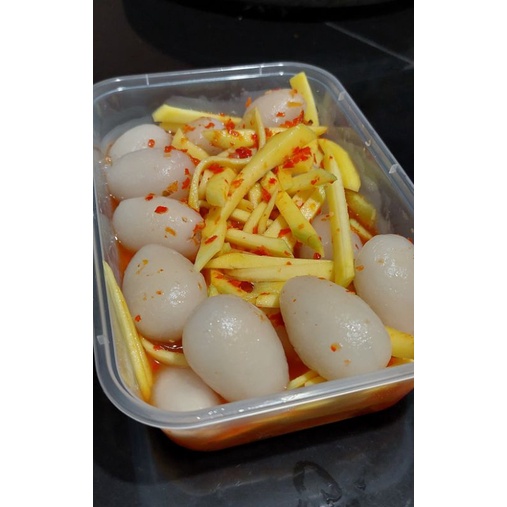 

1 porsi Asinan Rambutan mix mangga