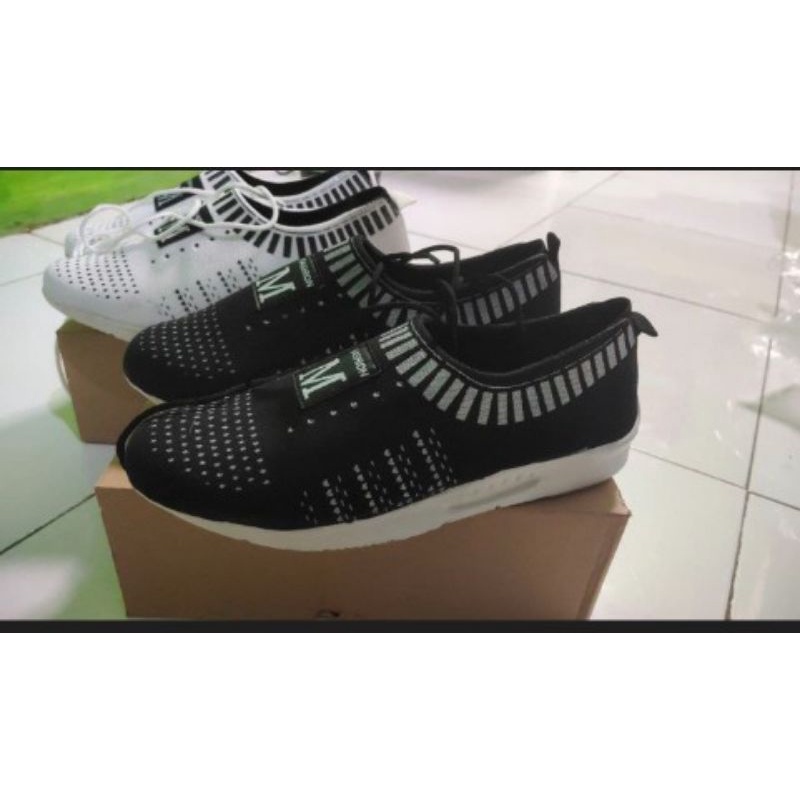  Sepatu Wanita , Slip On Wanita. Sepatu sneakers wanita tali 2 warna VENOM