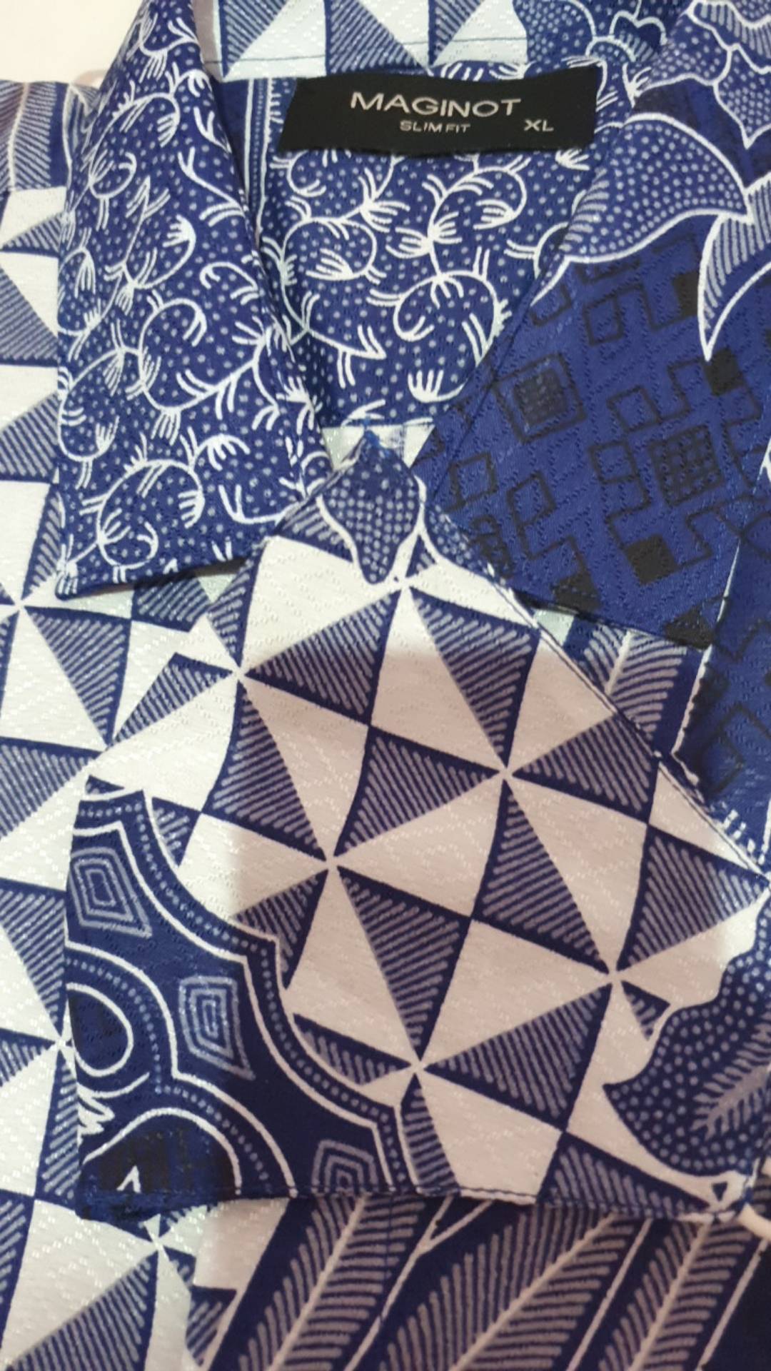 Maginot Kemeja Batik 2.0 Wistara-ss Motif Timbul Lengan Pendek Pria + Free Masker