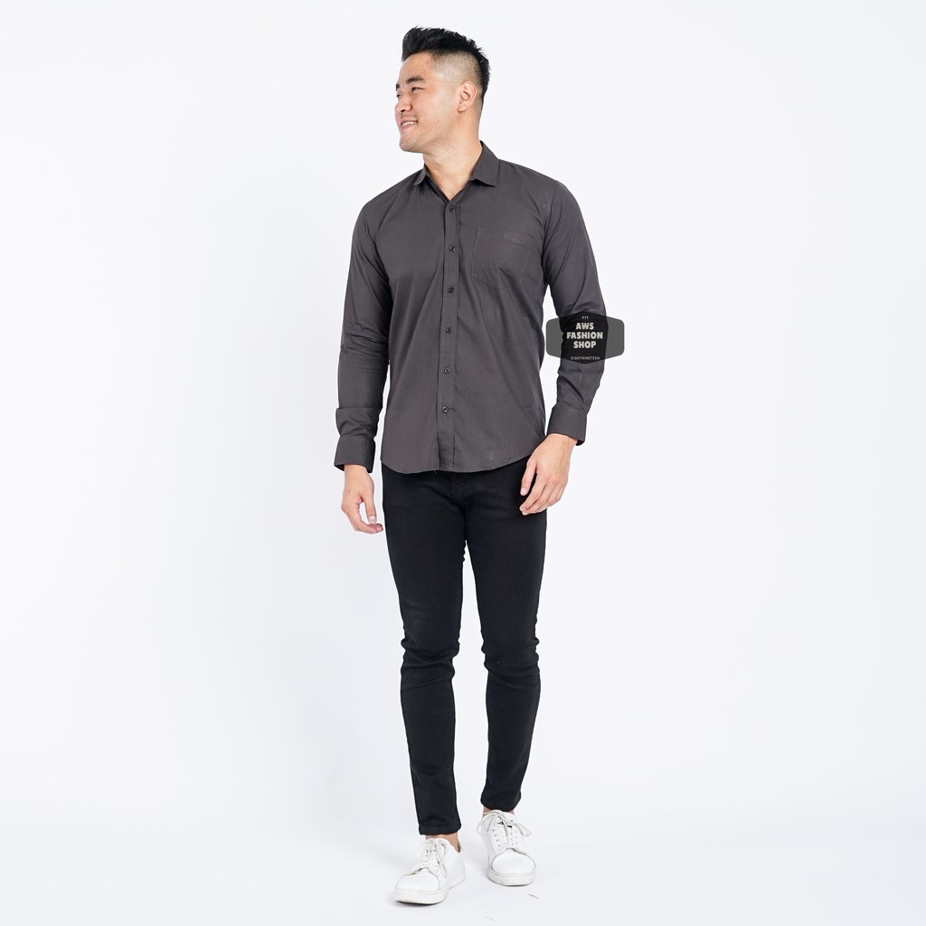 Kemeja Pria Lengan Panjang Polos Cowok Abu - Abu Tua Dark Grey Casual Slimfit 3272