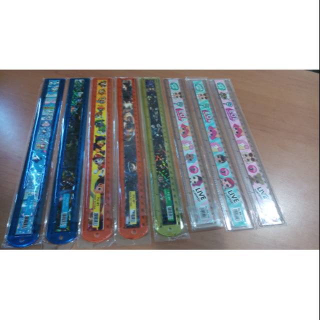 

Penggaris LOL 30cm