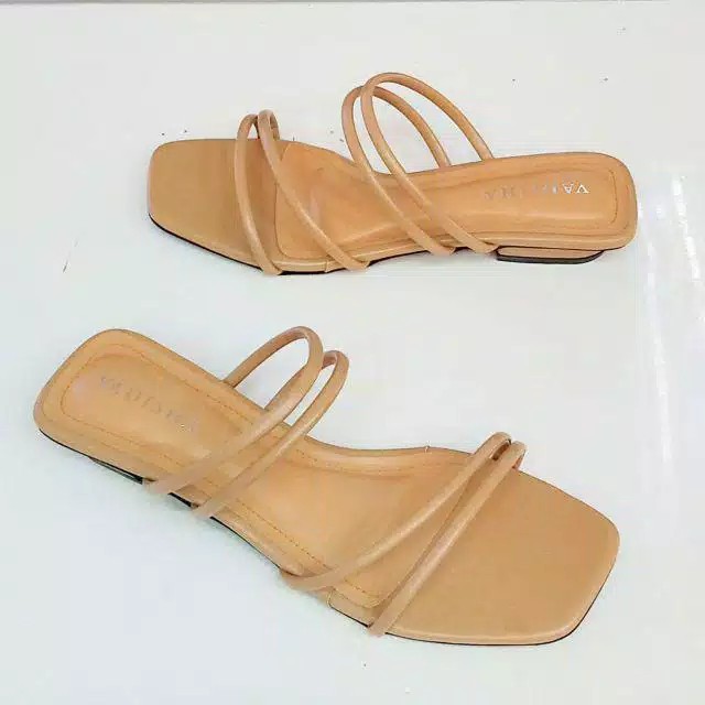 keynarra Best Quality  CHELIA HEELS 2 CM MT-10