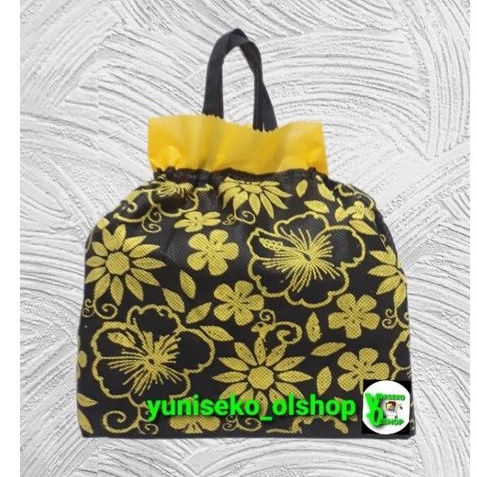 

Tas hajatan serut motif bunga (22.22.27)