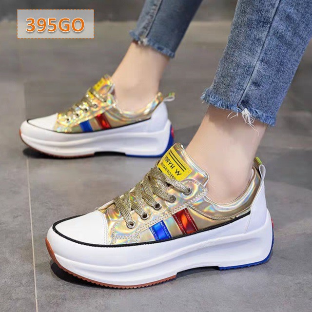 Sepatu Wanita Sneakers Vansglow - 395