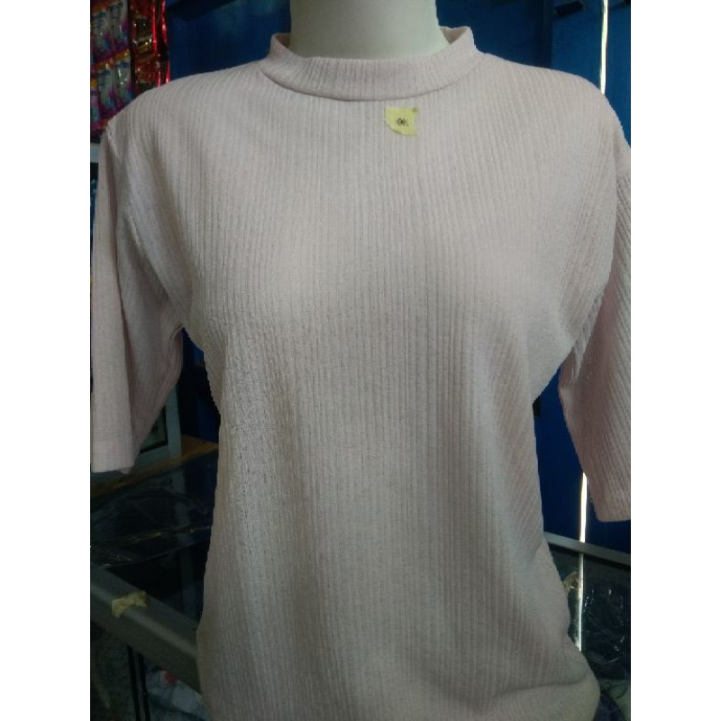 kaos warna pink