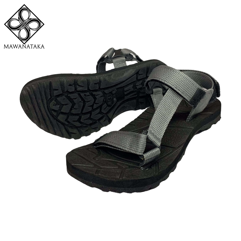 Sandal Gunung Pria Wanita Silver Sepatu Pria Sandal Trend 2021 Pria Sepatu Pria Terbaru 2021 Sandal 