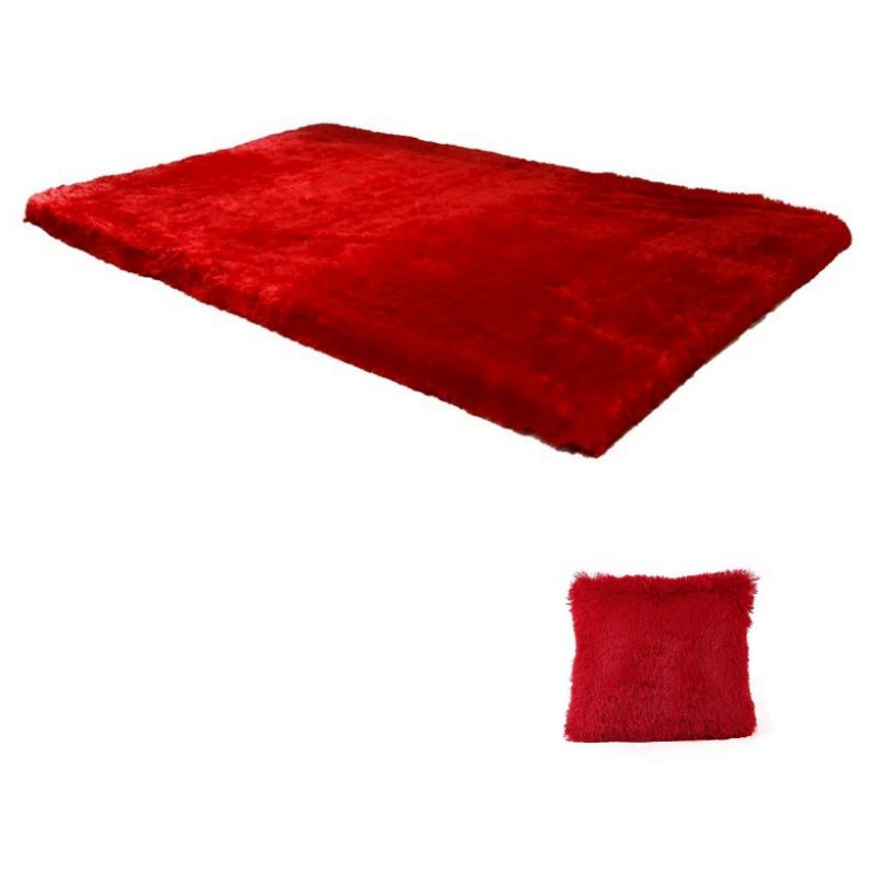 karpet bulu merah cabe free bantal