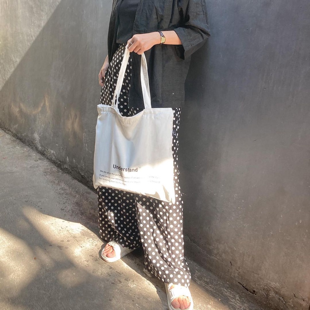 (colony) TOTE BAG UNDERSTAND