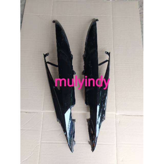 cover body bodi belakang Vario fi 110 led Hitam kilap glosi 2014 2015 2016 2017 2018