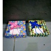 TAMBAHAN KERTAS KADO HAMPERS