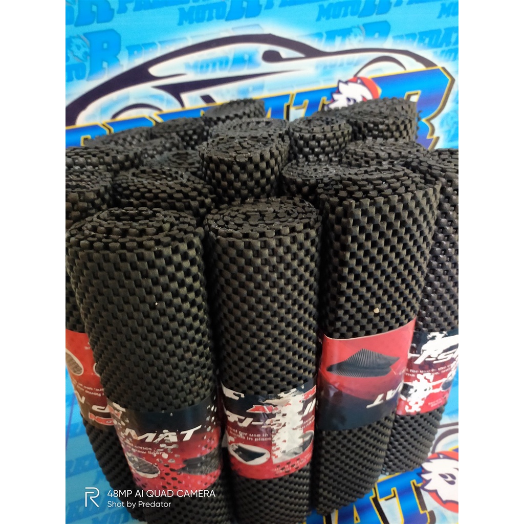 ANTI SLIP 1.5M ROLL 15 VARIAN ANTI LICIN TATAKAN ALAS DASHBOARD MOBIL / MEJA UKURAN JUMBO