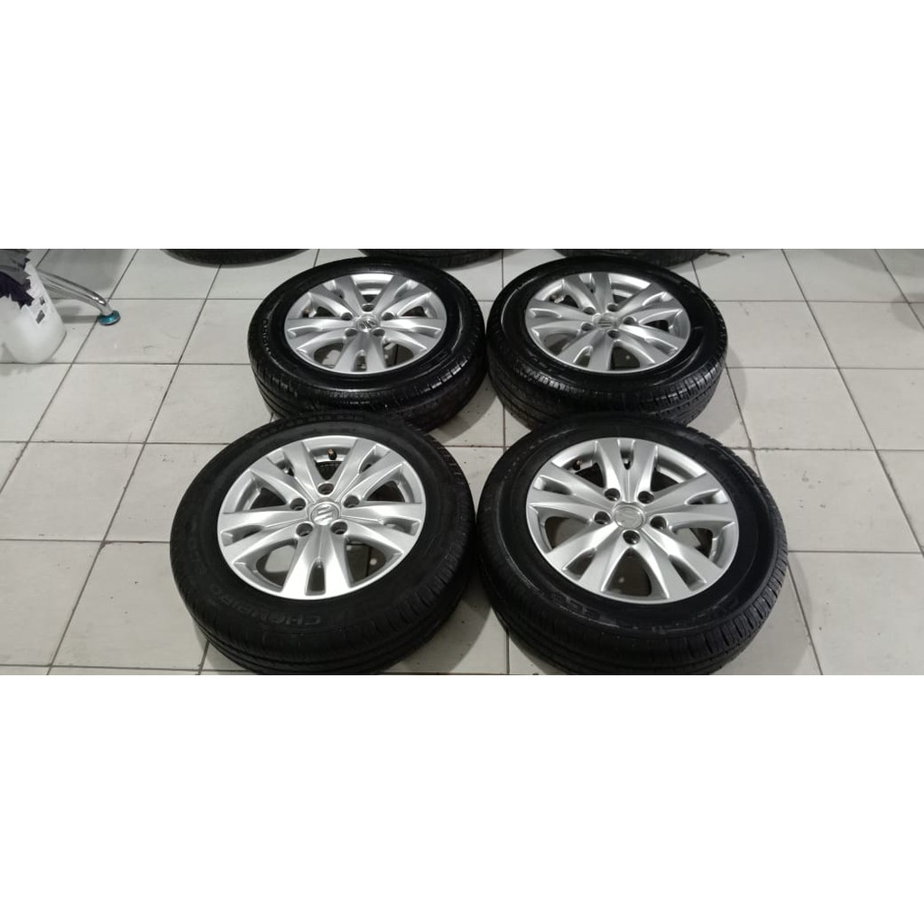 Pelek-Velg Oem Mobil Ertiga Ring 15 Plus Ban 185 65 R15