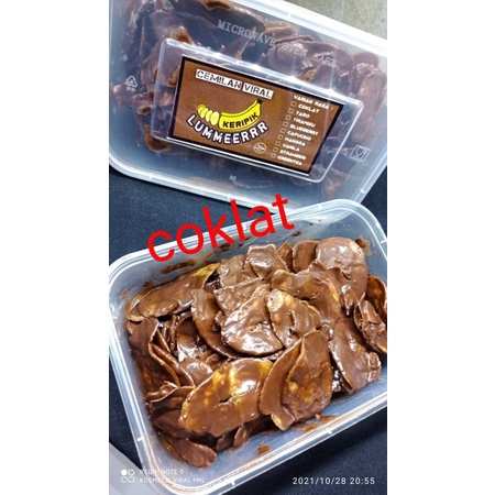 

Keripik luumerr coklat