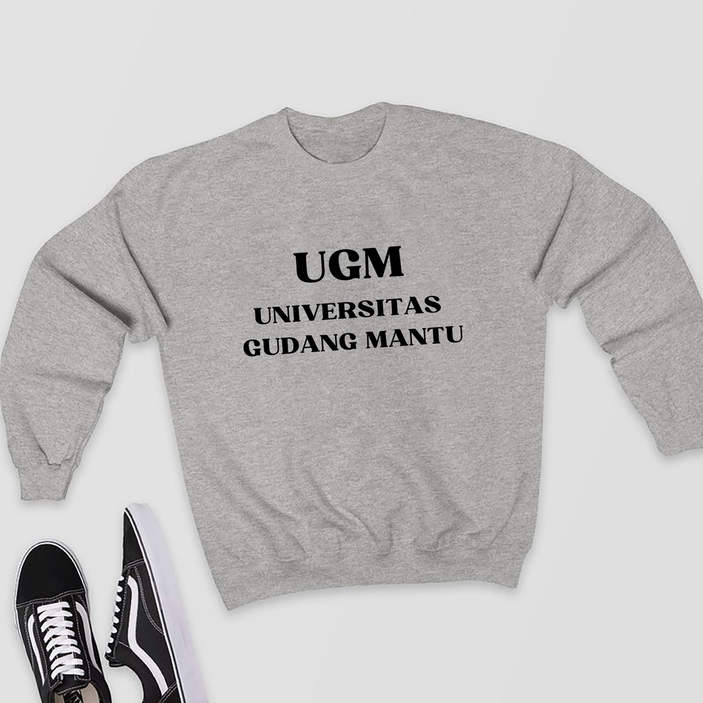 KAOS DAN SWEATER OVERSIZE STUDENT FROM UNIVERSITY UNIVERSITAS GUDANG MANTU// UGM// KAMPUS SIZE M,L,X
