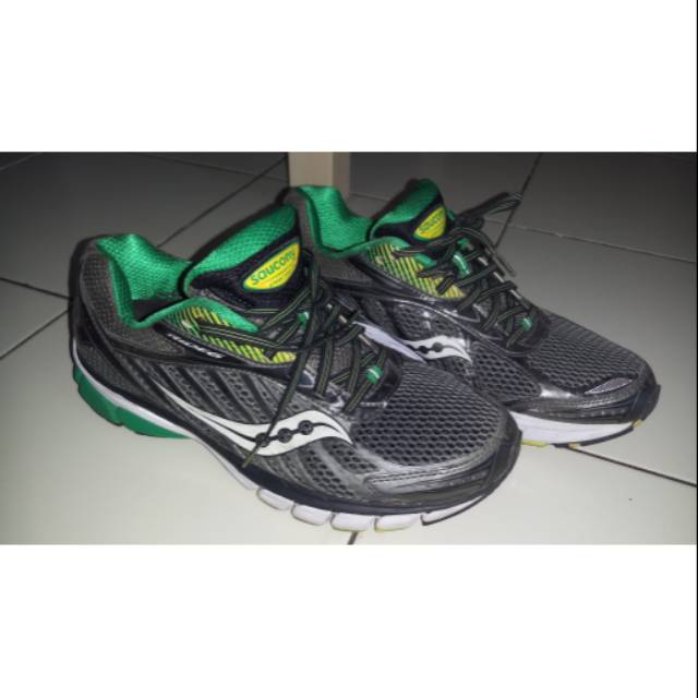 Sepatu running SAUCONY RIDER uk. 43 //ORIGINAL