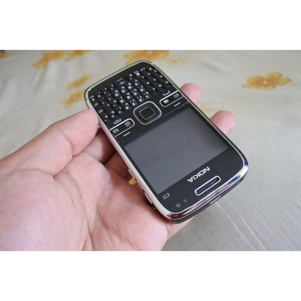 Hp Jadul NOKIA E72 Mulus LG Samsung Sony